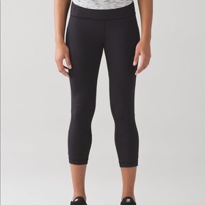 LULULEMON PACE RIVAL CROP